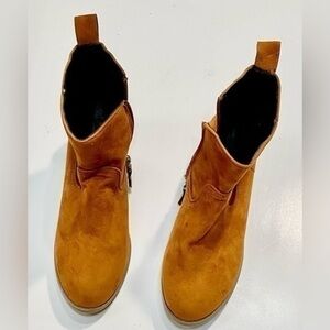 SUEDE BROWN/TAN BOOTIES ANKLE BOOTS